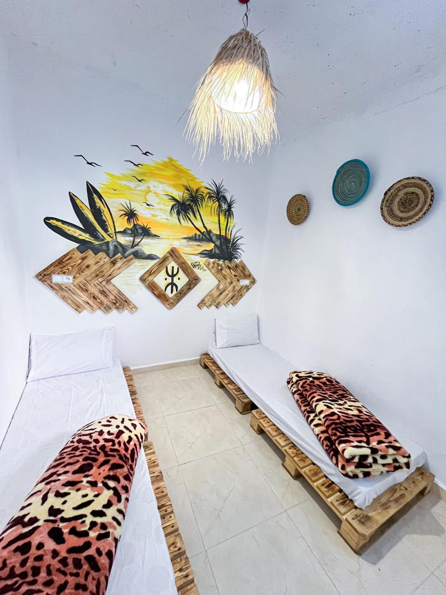 Boilers Surf House Hostel Tamri ภายนอก รูปภาพ