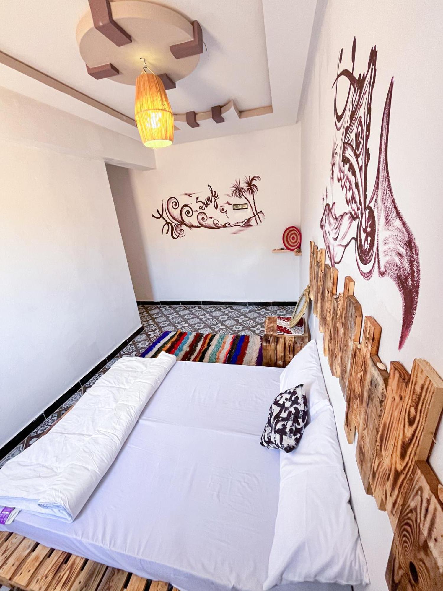 Boilers Surf House Hostel Tamri ภายนอก รูปภาพ